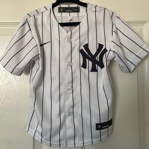 Yankees jersey